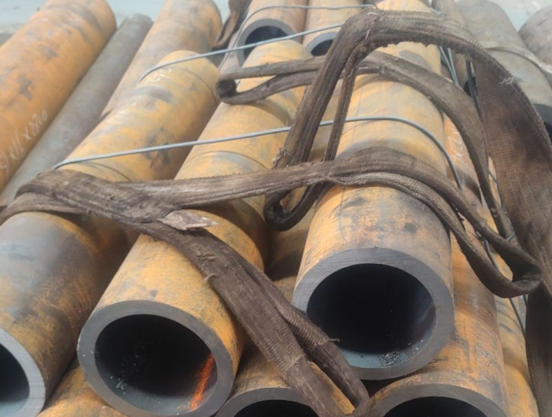 墨竹工卡15CrMoG无缝钢管切割